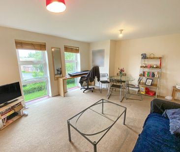 2 Bedroom Apartment - Photo 1