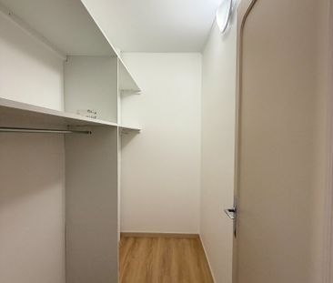Location appartement 4 pièces, 88.96m², Reims - Photo 3