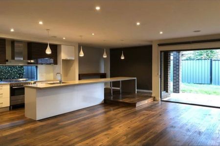 Clyde North - Photo 2