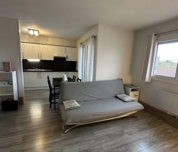 Location Appartement 1 pièce MERIGNAC 33700 - Photo 1