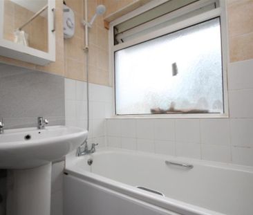 3 bedroom house to rent - Photo 4