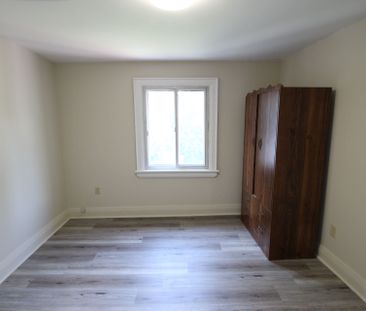 For Lease - 18 Glenvalley Drive, Toronto, Ontario - Photo 6