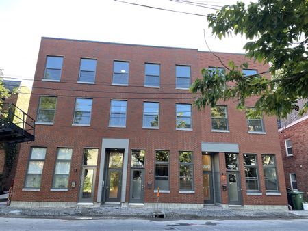 2090 Rue Harmony, #2 - Photo 2