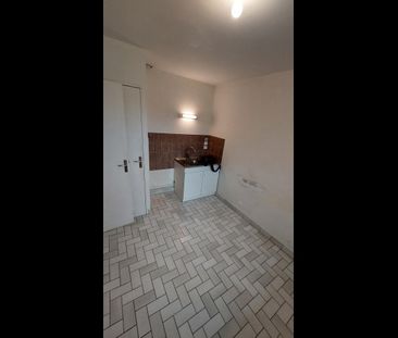 Location Maison 2 pièces 47 m² Chaillac - Photo 5