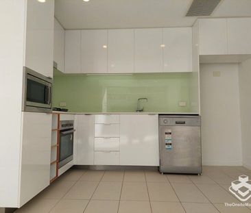 $490 only! Unfurnished One Bed Apartment For Rent, South Brisbane QLD - Photo 2