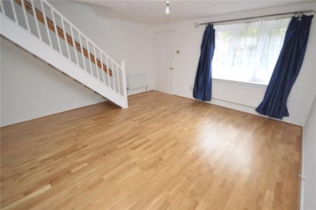 3 bedroom end of terrace house to rent - Photo 2