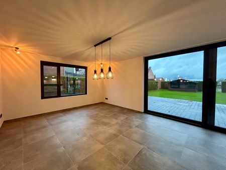 Prachtig gerenoveerde HOB met 3 slaapkamers te Rumbeke! - Photo 3
