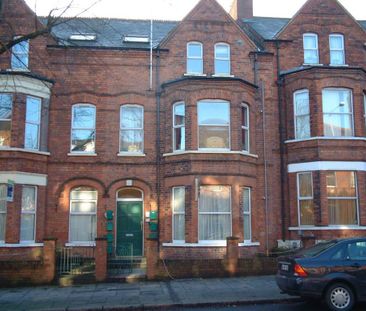 Apt 5 85 Eglantine Avenue, Off Malone Road, Belfast, BT9 6EW - Photo 1