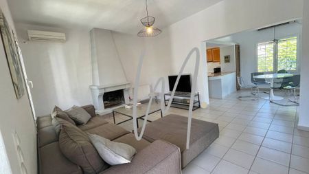 Μονοκατοικία Προς Ενοικίαση - Καλύβια Θορικού, Υπόλοιπο Αττικής - Φωτογραφία 4