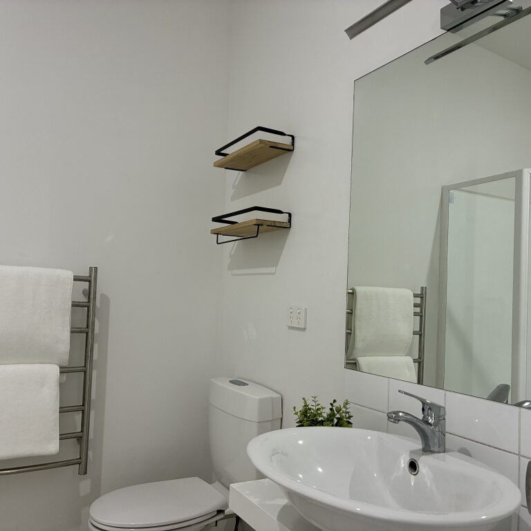 Charming Townhouse in Bayview - Photo 1