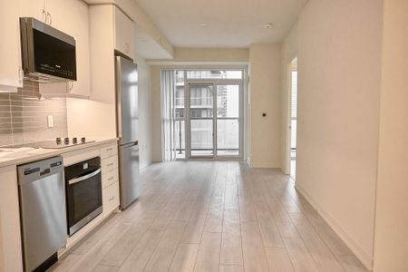 For Lease - 38 Annie Craig Drive Unit# 2507, Toronto, Ontario - Photo 3