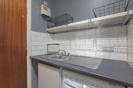 1 bedroom flat to rent - Photo 5