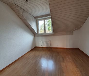 Gemütliche 4.5 Zimmerwohnung an ruhiger Dorflage - Foto 6