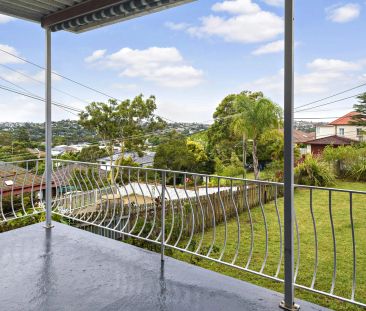 Charm, character & convenience - Photo 6