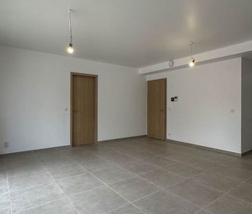 Gelijkvloers app. te huur in Tournai voor € 800 met 1 slaapkamer - Photo 1