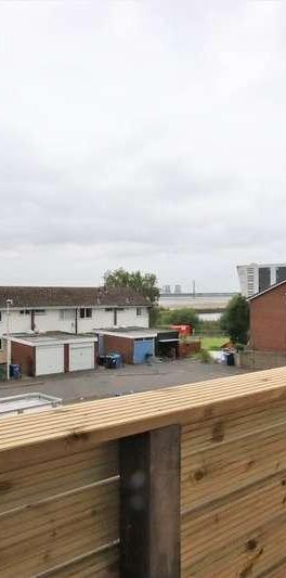 Water Street, Runcorn, WA7 - Photo 1