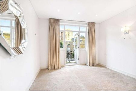 3 bedroom flat to rent - Photo 4