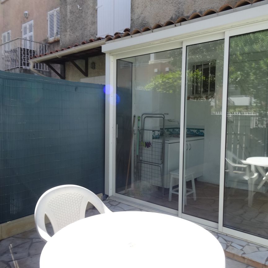 Studio 27 m² - 1 pièce - Hyères (83400) - Photo 1