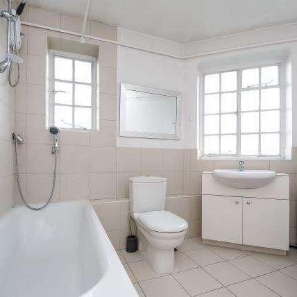 Richmond Hill, Richmond, TW10 - Photo 4