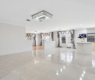 3 Leedon Drive, Ellenbrook WA 6069 - Photo 3