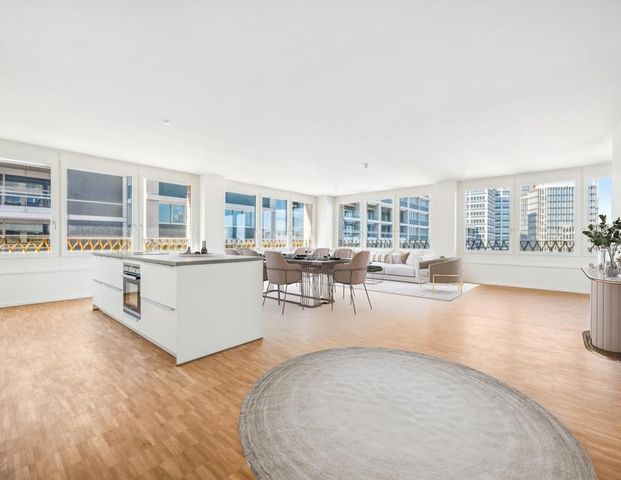 Bright and Stylish – Modernes 2-Zimmer-Apartment mit Loggia im Crown II - Foto 1