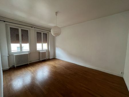 Location Appartement 5 pièces 133m² - Photo 3