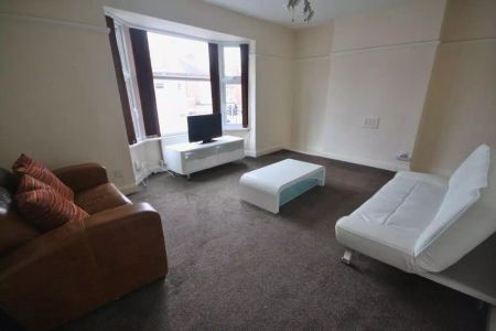 Fosse Road South (2 bed) - Photo 2