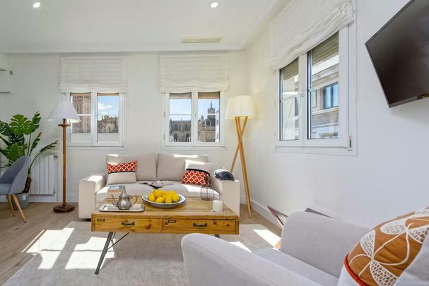 Calle Florentín, Sevilla, Andalusia 41004 - Foto 1