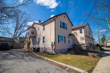 44 Rodman St, St. Catharines (8) - All Inclusive 1 Bedroom Unit - Photo 2