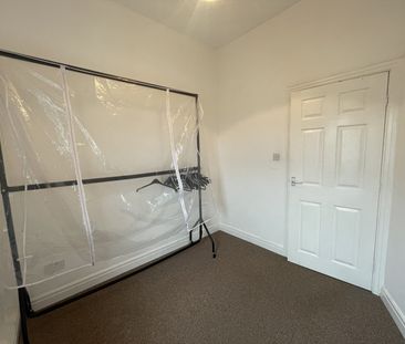 Baldwin Street, BARGOED - Photo 2