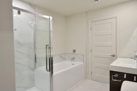 Condo for rent, Laval (Chomedey) - Photo 3