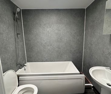 2 Bed Flat, Wellesley Road, CR0 - Photo 5