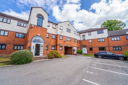 First Floor, 15 Beckside Gardens, Melrosegate - Photo 2