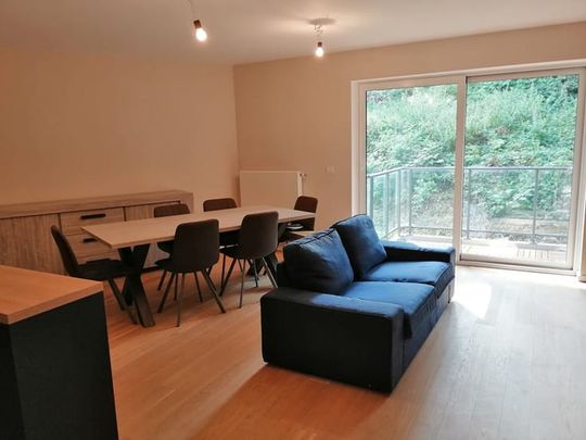 Appartement te huur - Photo 1