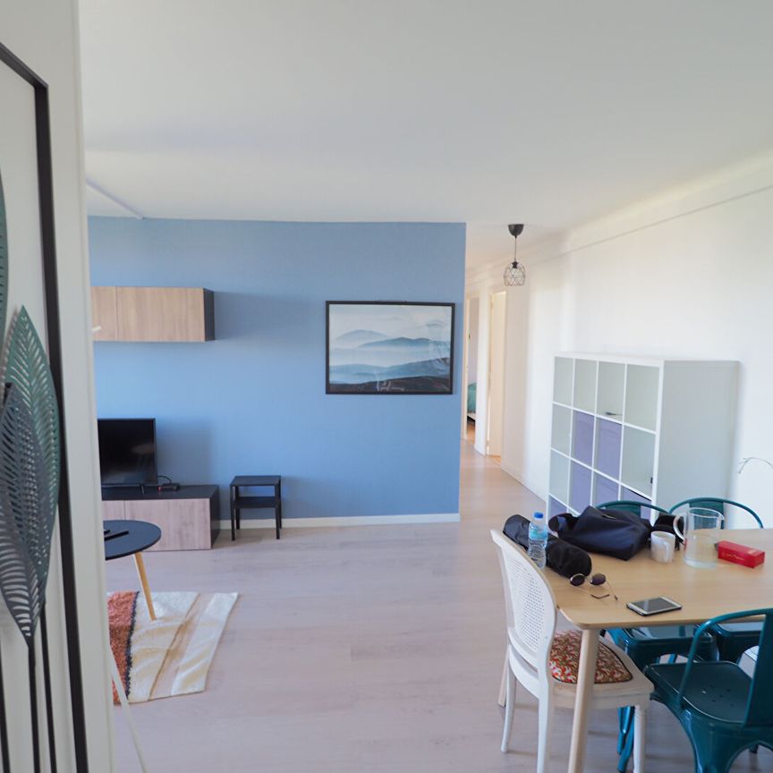 Location Appartement 5 pièces 103m² - Photo 1