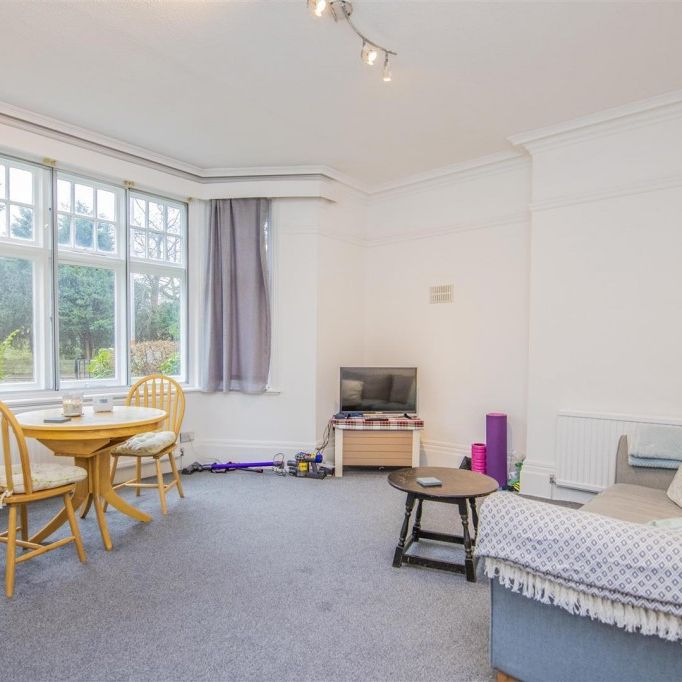 1 bed Flat To Let - Photo 1