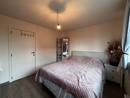 Ruime moderne nieuwbouwwoning met 3 slaapkamers en carport te Esen - Photo 3