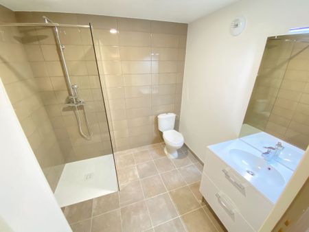 Location Appartement 1 pièce 22m² - Photo 5