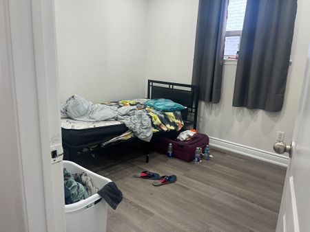 For Lease - 7714 Redstone Road, Mississauga, Ontario - Photo 4