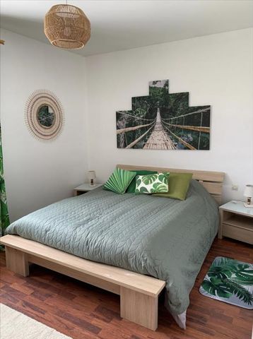 5 pièces - Meublé - 175 m² - RDC - Colocation non autorisée - Photo 2