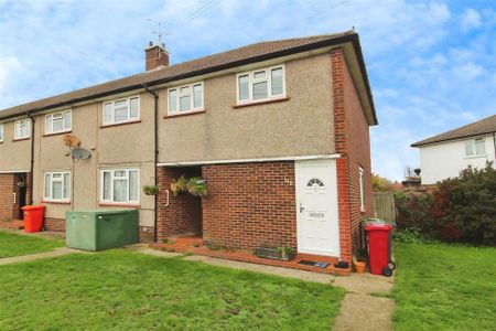 2 bedroom maisonette to rent - Photo 3