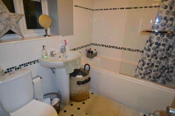 3 bedroom detached house to rent - Photo 1