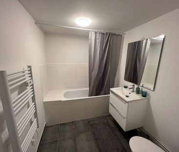 Location Appartement 2 pièces 52m² REIMS 51100 - Photo 4