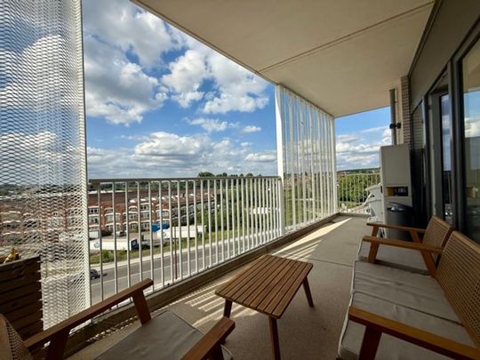 Appartement te huur - Photo 1