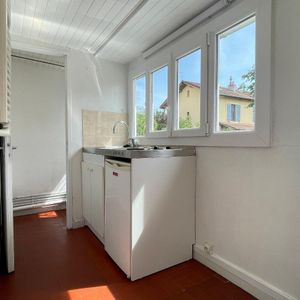 Location Appartement 1 pièce 34m² DIJON 21000 - Photo 2