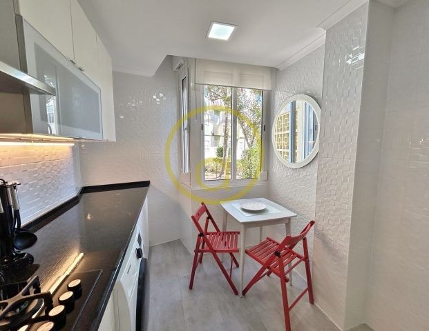 CARNAXIDE near A5 10m from LISBON apart. T2 FURNISHED, equipped - Photo 1