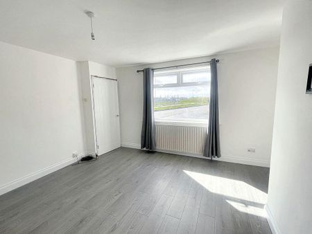 King Georges Road, Newbiggin By The Sea, Newbiggin-by-the-Sea, Northumberland, NE64 6HR - Photo 4