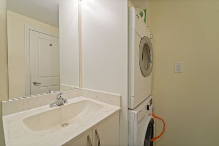 For Lease - 5 Sousa Mendes Street Unit# 402, Toronto, Ontario - Photo 5