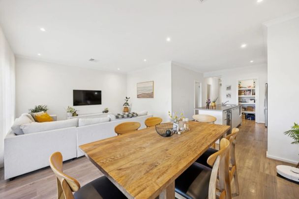 Stunning Modern Home with Premium Features in Modbury North - Photo 1