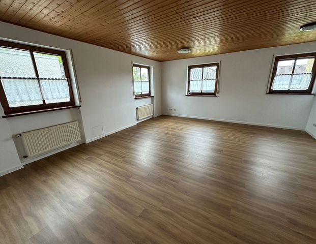 Schöne, lichtdurchflutete 1-Zimmer-Wohnung – ideal für Singles - Foto 1